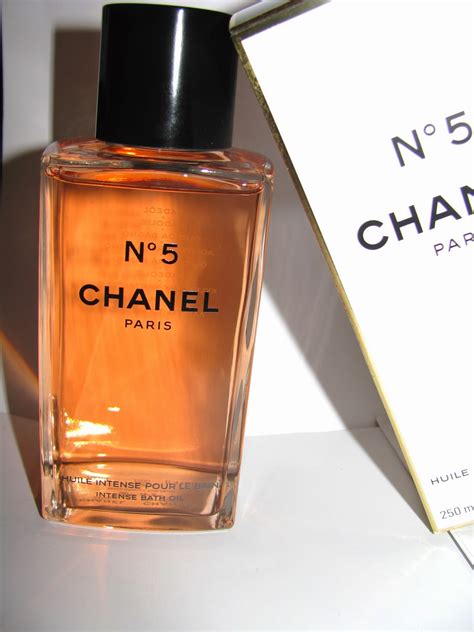 chanel no 5 bath oil review|Chanel no 5 body mist.